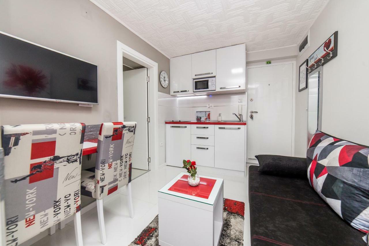 Apartment Romanov Beograd Eksteriør billede